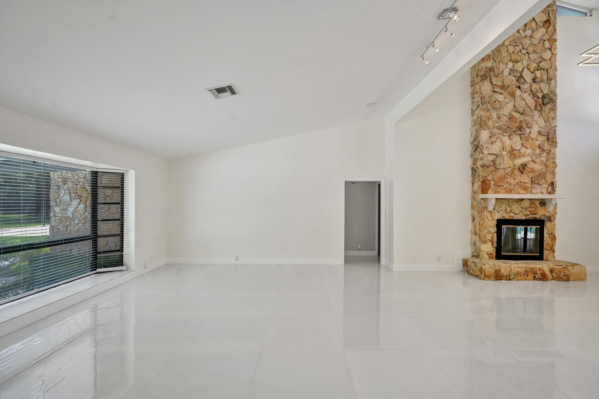 7475 Estrella Circle, Boca Raton, FL 33433 Photo