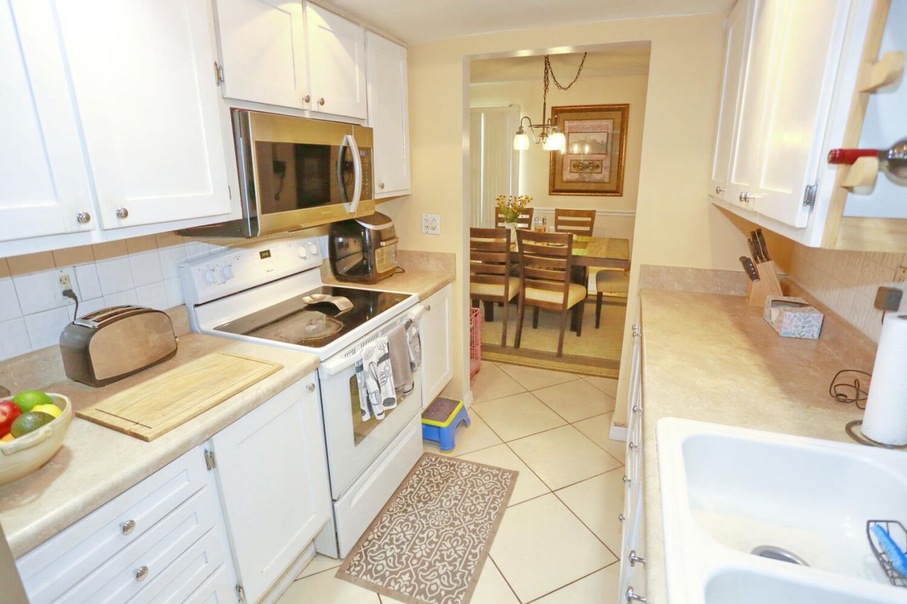 7105 NW 66th Street, Tamarac, FL 33321 Photo