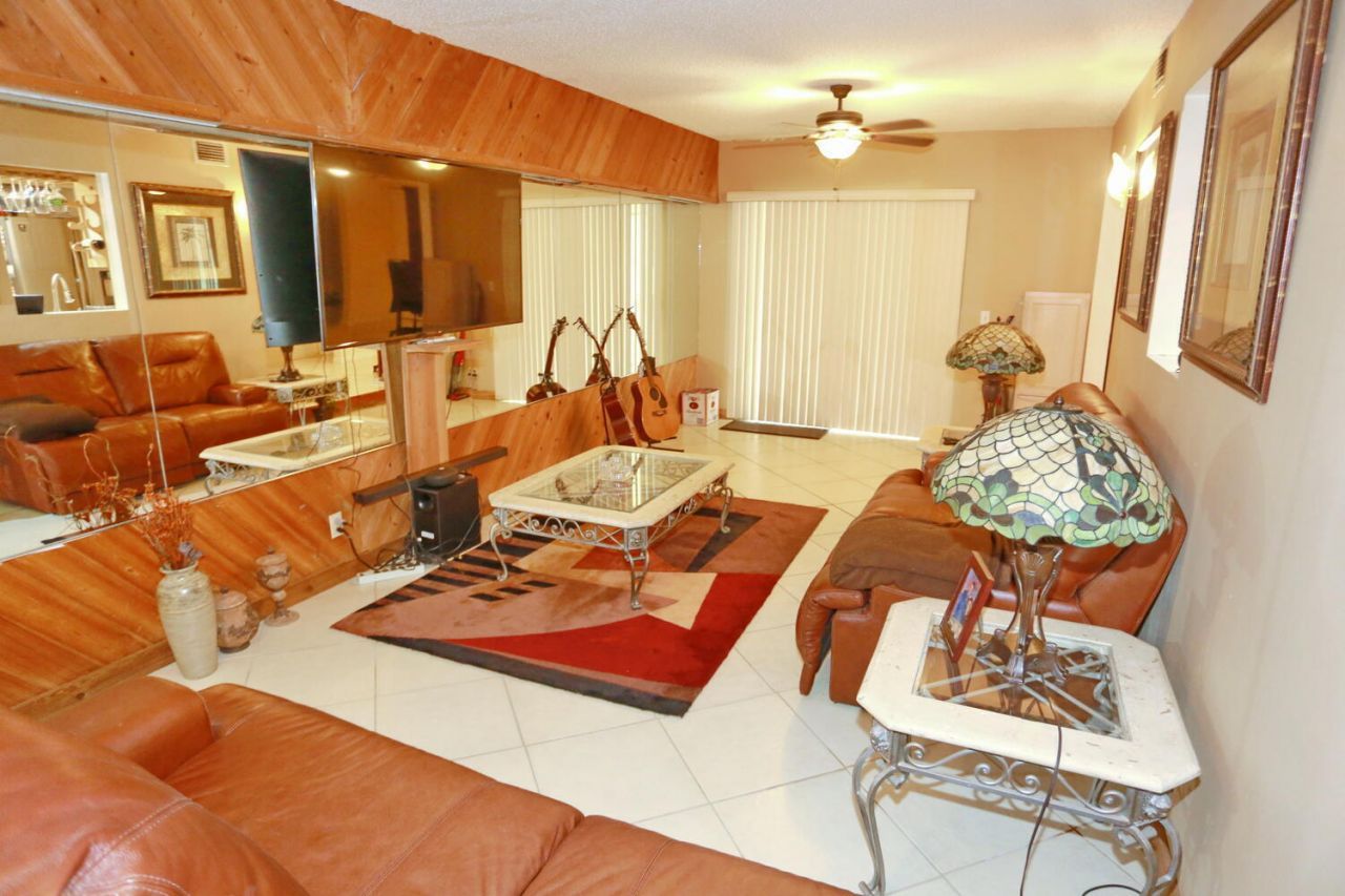 7105 NW 66th Street, Tamarac, FL 33321 Photo