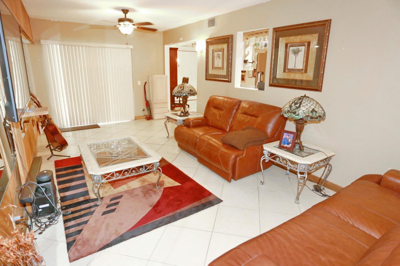 7105 NW 66th Street, Tamarac, FL 33321 Photo