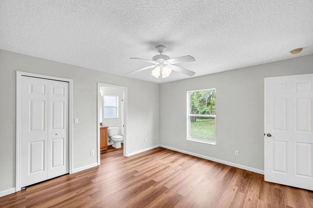 1566 SW Bellevue Avenue, Port Saint Lucie, FL 34953 Photo