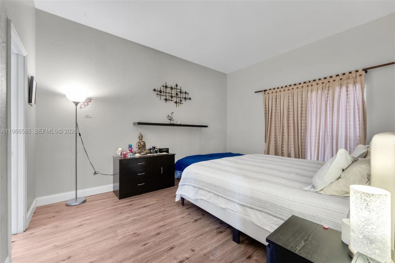 14813 SW 81st St , Unit A, Miami, FL 33193 Photo