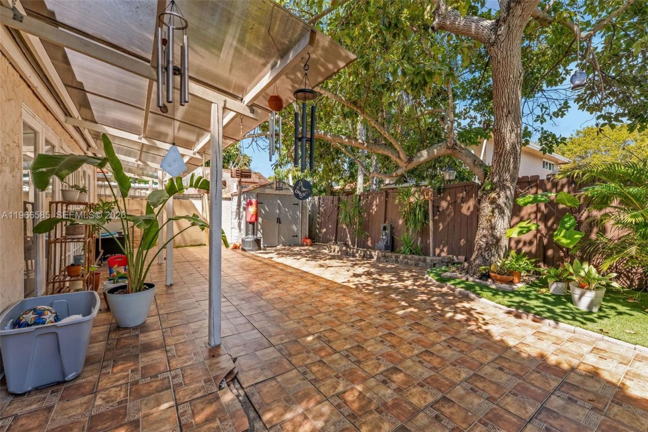 14813 SW 81st St , Unit A, Miami, FL 33193 Photo