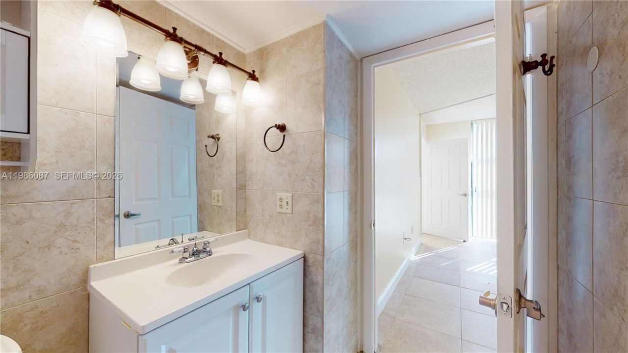 2055 SW 122nd Ave , Unit 108, Miami, FL 33175 Photo