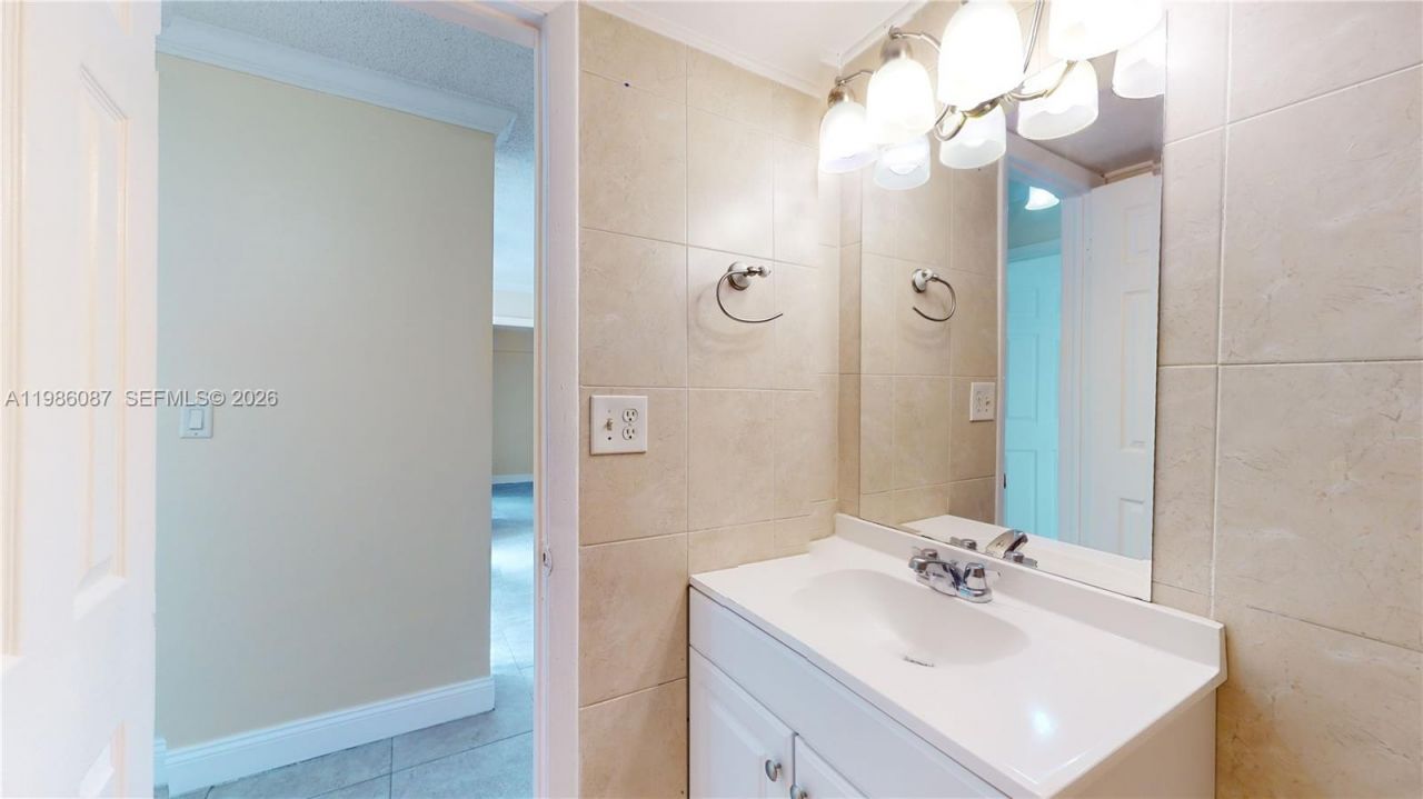 2055 SW 122nd Ave , Unit 108, Miami, FL 33175 Photo