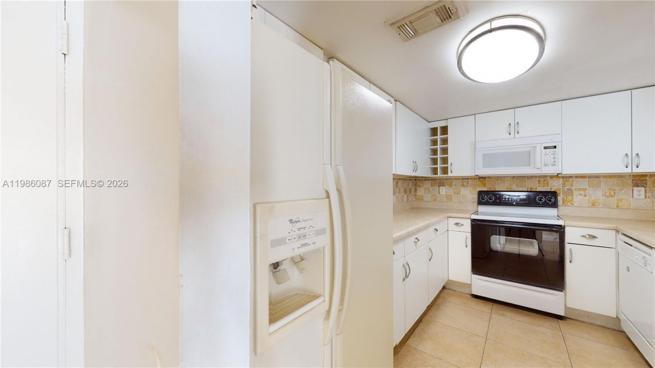 2055 SW 122nd Ave , Unit 108, Miami, FL 33175 Photo