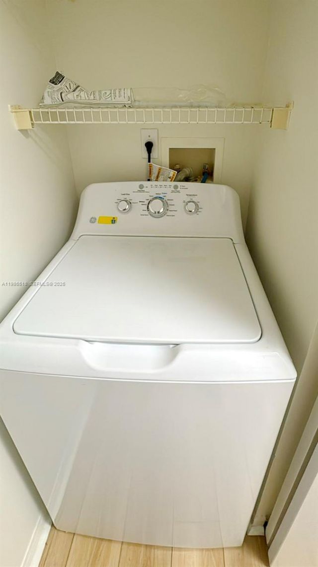 677 SW 111th Ave , Unit 204, Pembroke Pines, FL 33025 Photo