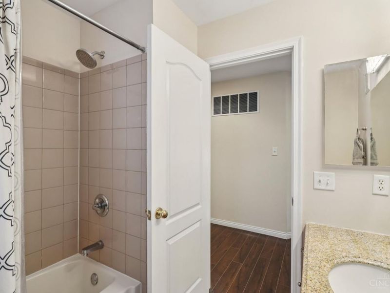 2520 Hingham Lane, Dayton, OH 45459 Photo 20