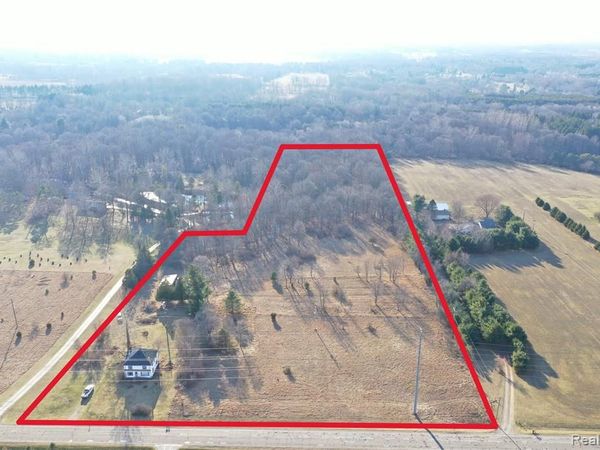 3337 Marathon Road, Oregon Twp, MI 48421