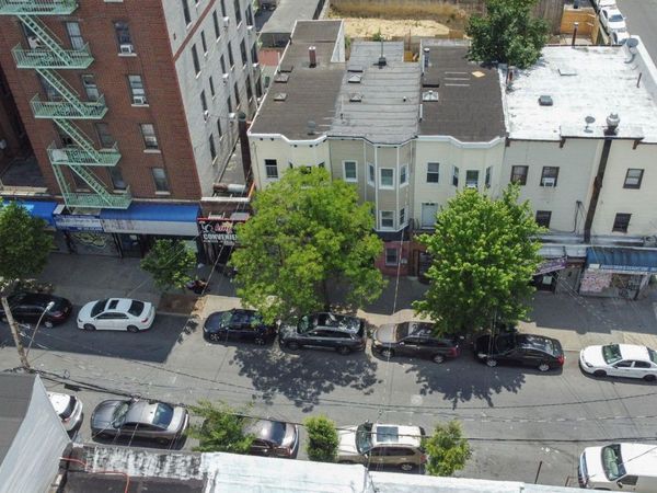 506 E 183rd Street, Bronx, NY 10458