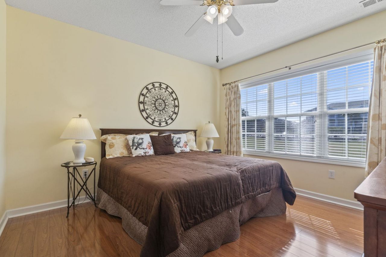 6203 Catalina Dr. Photo 10