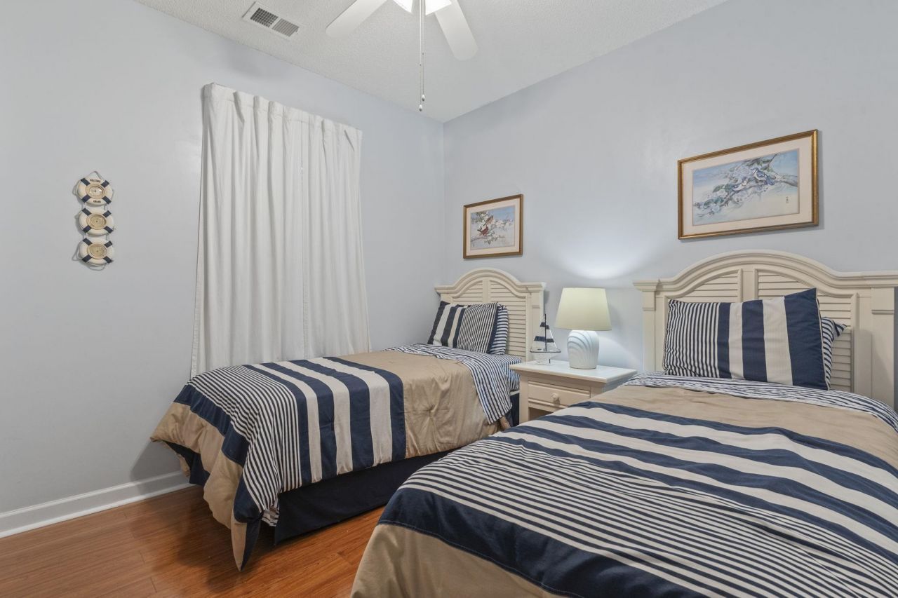 6203 Catalina Dr. Photo 13