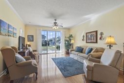 6203 Catalina Dr. photo 4