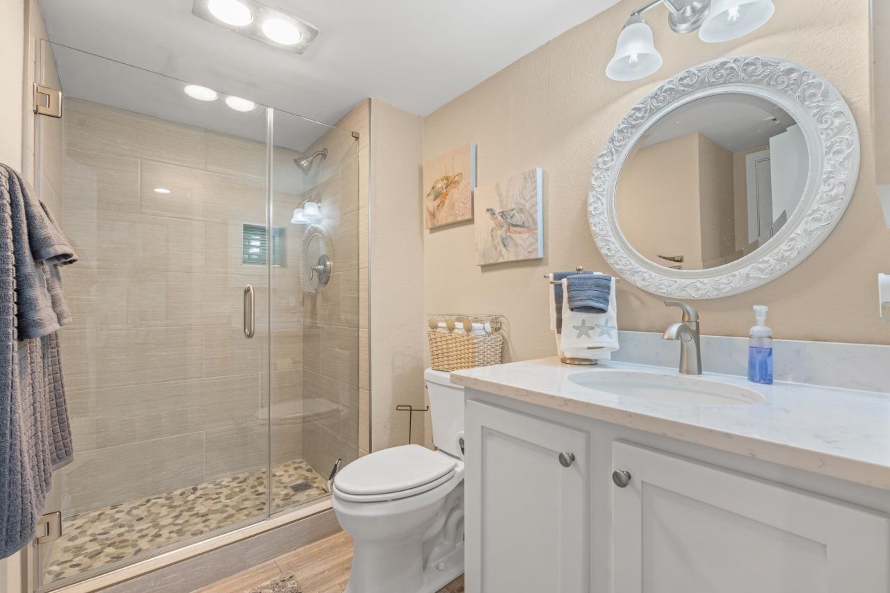 100 Ocean Creek Dr. Photo 16