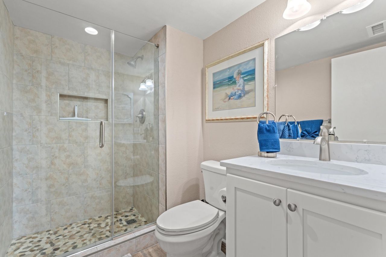 100 Ocean Creek Dr. Photo 20