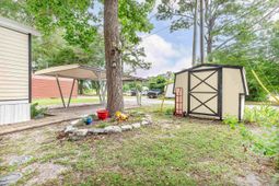 582 Mimosa Dr. photo 4