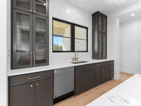 1006 Flint Ridge TRL, Georgetown, TX 78628