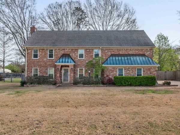 1964 PRESTWICK DR, Germantown, TN 38139