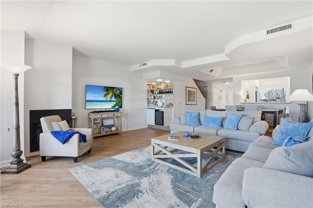309 La Peninsula Blvd, Unit 309, Naples, FL 34113 Photo