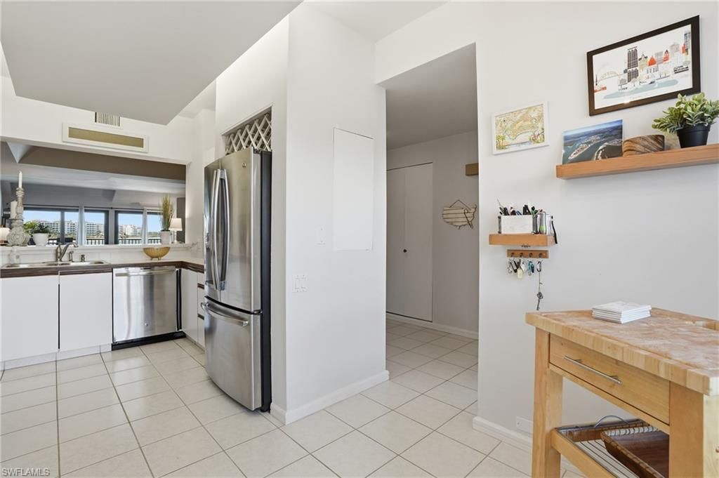309 La Peninsula Blvd, Unit 309, Naples, FL 34113 Photo