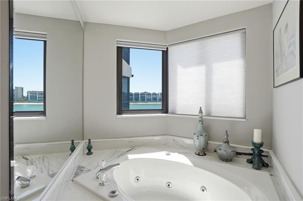 309 La Peninsula Blvd, Unit 309, Naples, FL 34113 Photo