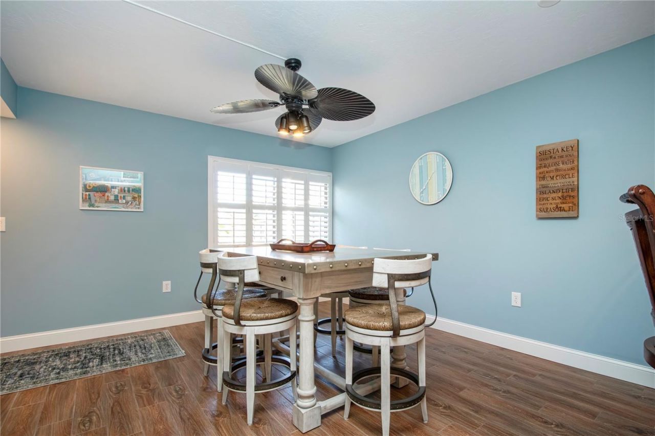 1700 Cove II Place, Unit 324, Sarasota, FL 34242 Photo