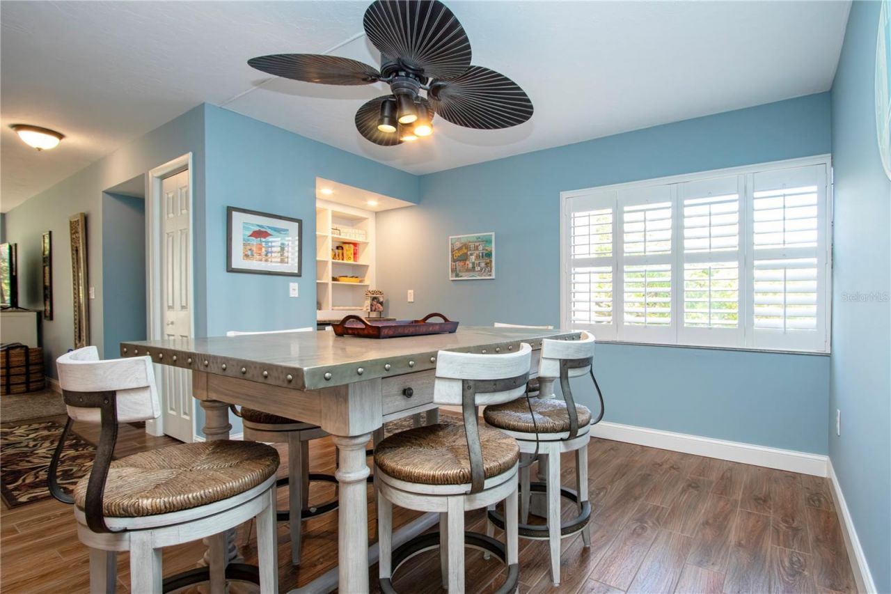 1700 Cove II Place, Unit 324, Sarasota, FL 34242 Photo