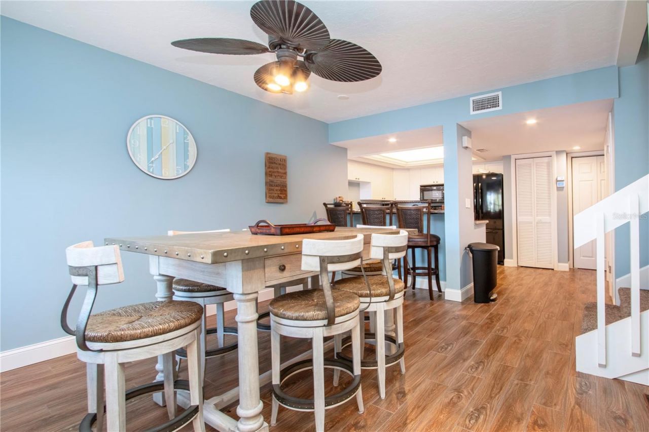 1700 Cove II Place, Unit 324, Sarasota, FL 34242 Photo