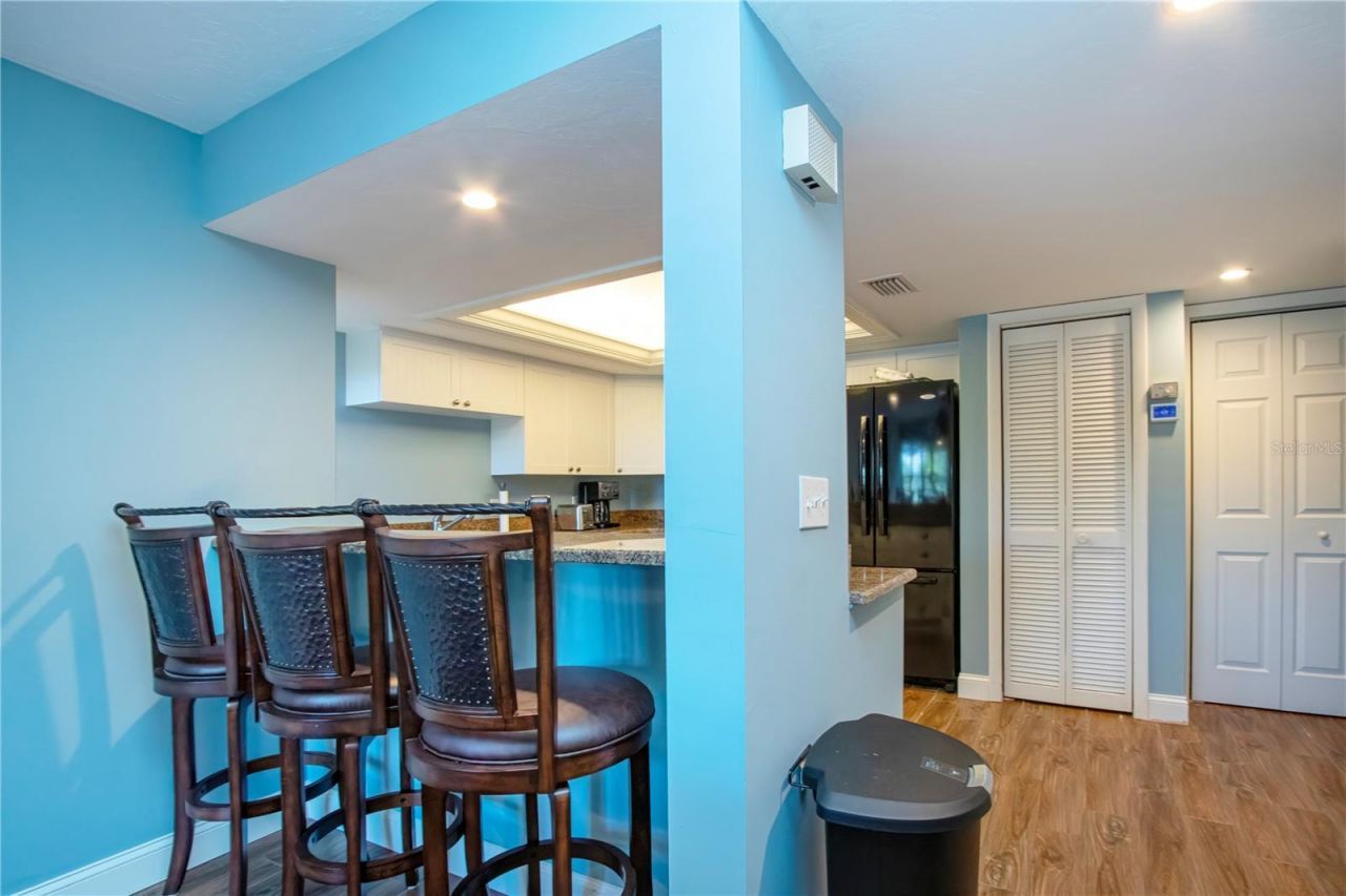 1700 Cove II Place, Unit 324, Sarasota, FL 34242 Photo