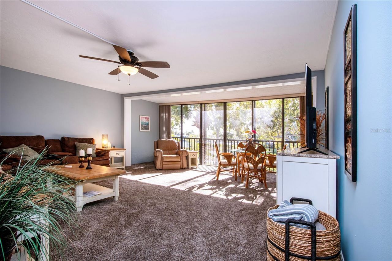 1700 Cove II Place, Unit 324, Sarasota, FL 34242 Photo