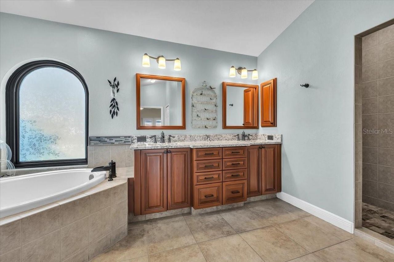 330 NE 20th Street, Cape Coral, FL 33909 Photo