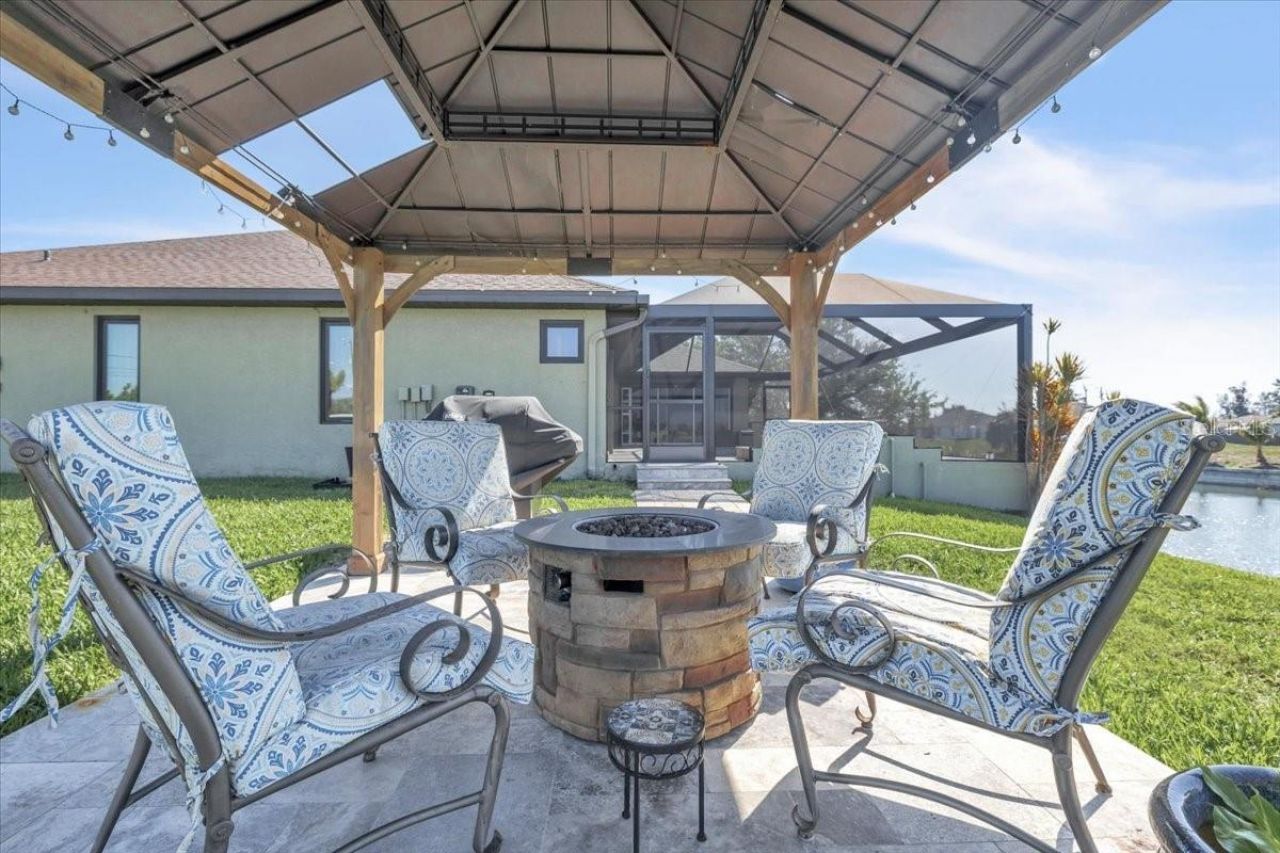 330 NE 20th Street, Cape Coral, FL 33909 Photo