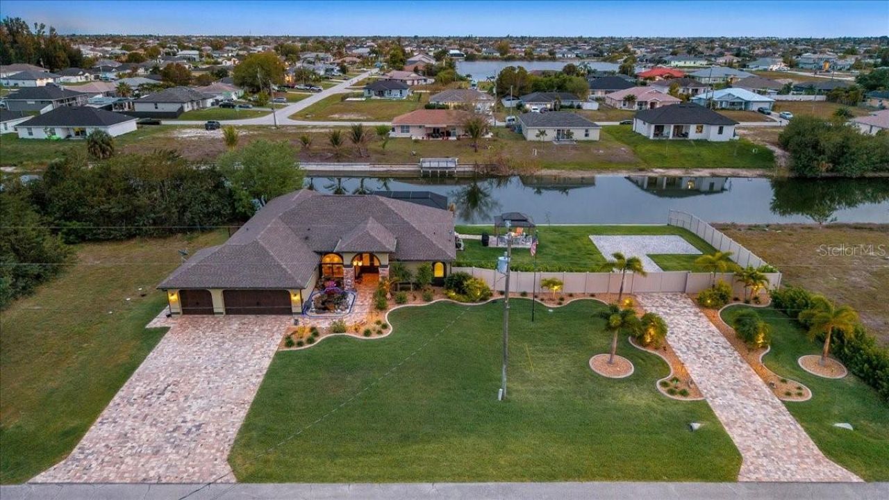 330 NE 20th Street, Cape Coral, FL 33909 Photo