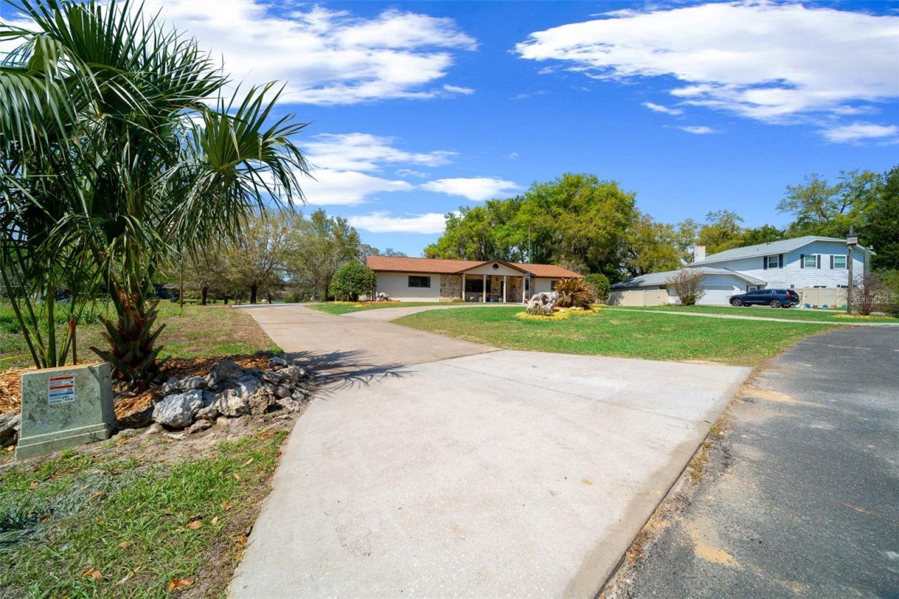 9923 E Saint Regis Court , Inverness, FL 34450 Photo