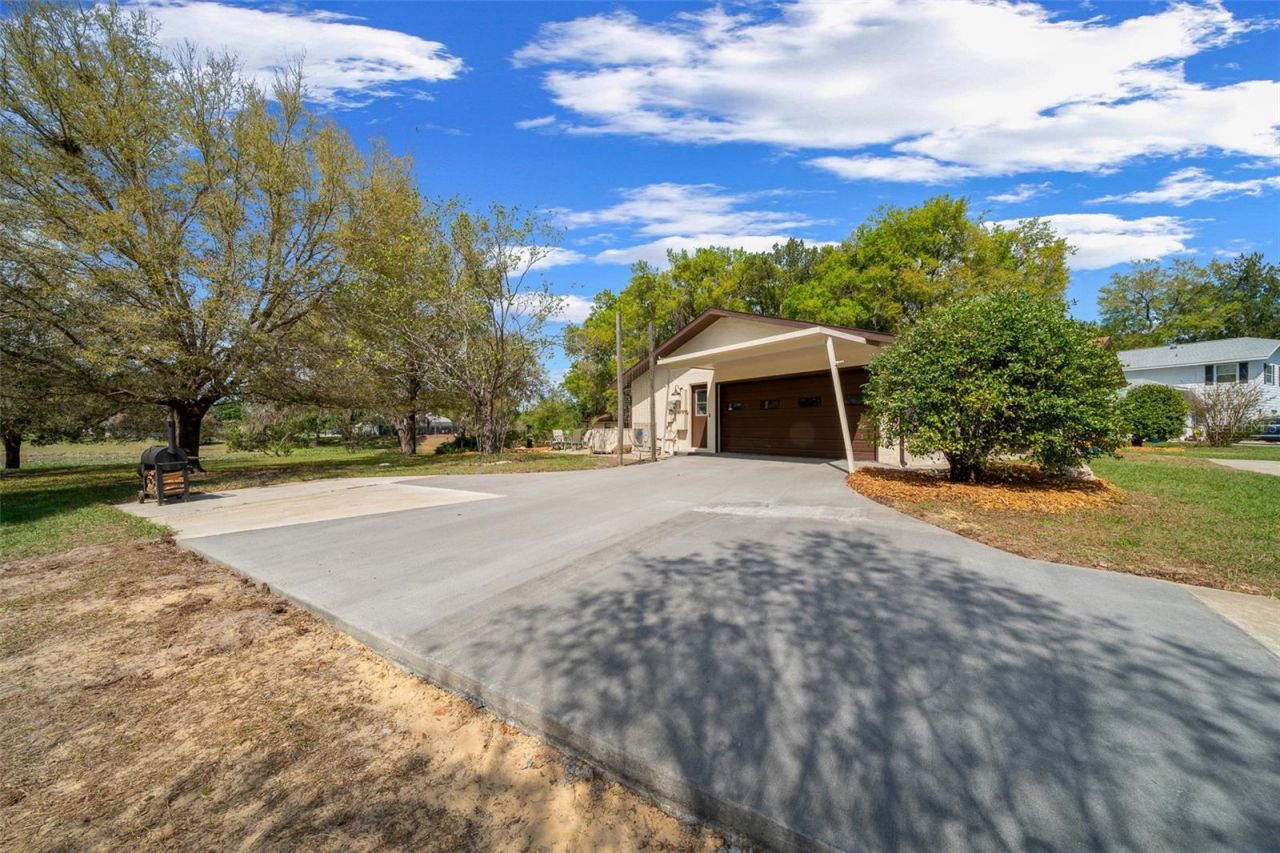 9923 E Saint Regis Court , Inverness, FL 34450 Photo