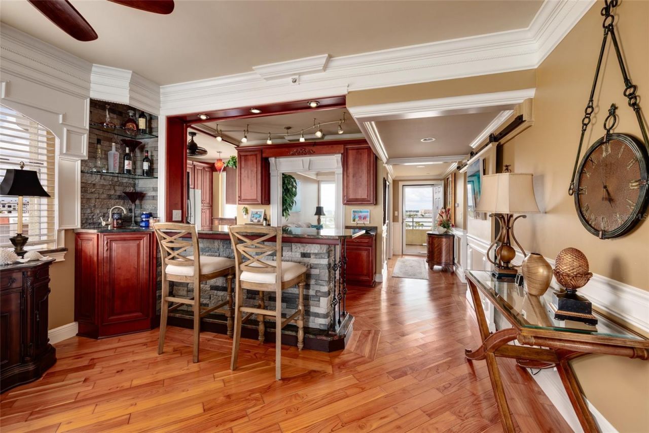 7862 Sailboat Key Boulevard S, Unit 506, South Pasadena, FL 33707 Photo