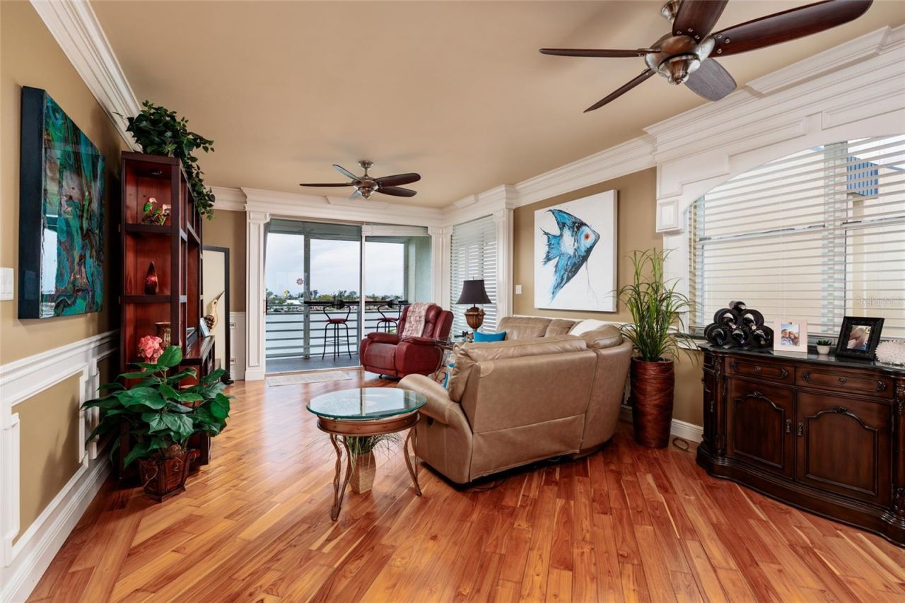 7862 Sailboat Key Boulevard S, Unit 506, South Pasadena, FL 33707 Photo