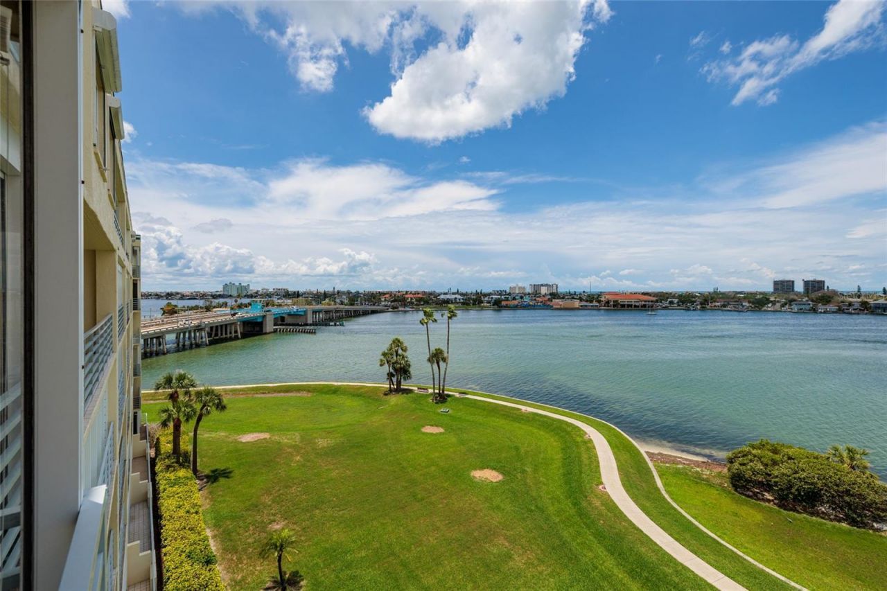 7862 Sailboat Key Boulevard S, Unit 506, South Pasadena, FL 33707 Photo