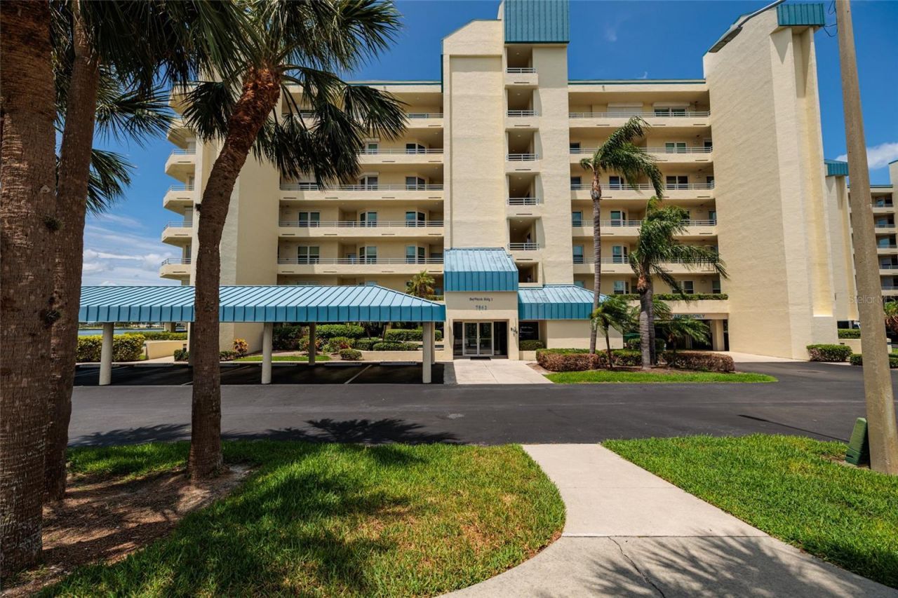 7862 Sailboat Key Boulevard S, Unit 506, South Pasadena, FL 33707 Photo