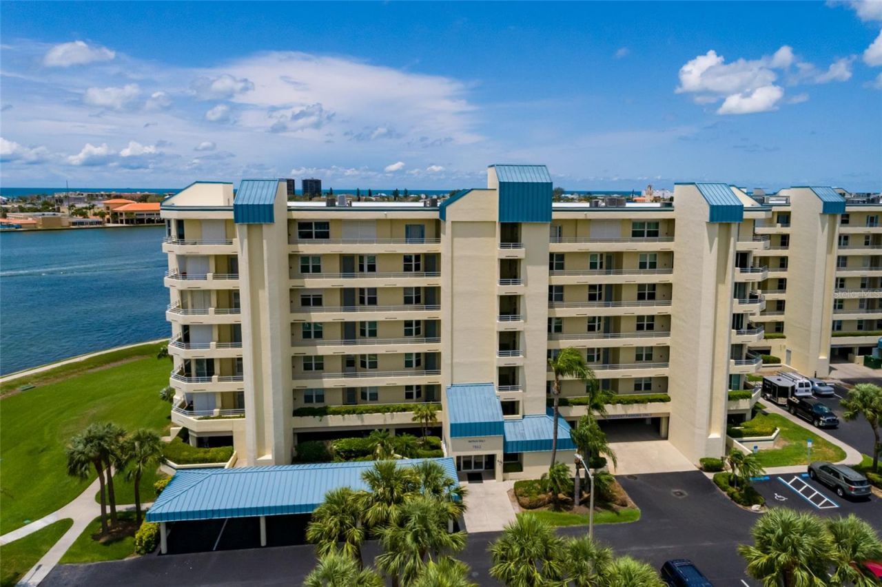 7862 Sailboat Key Boulevard S, Unit 506, South Pasadena, FL 33707 Photo