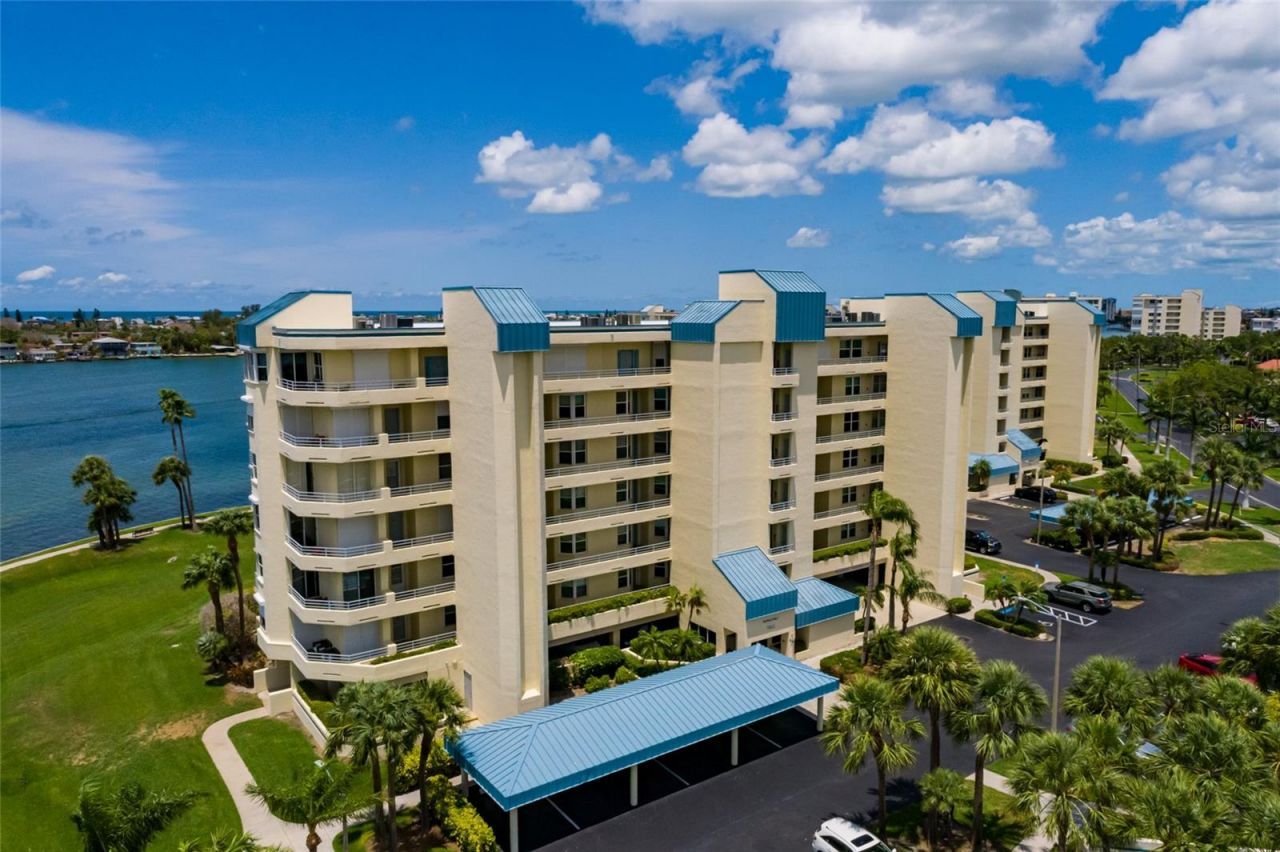 7862 Sailboat Key Boulevard S, Unit 506, South Pasadena, FL 33707 Photo