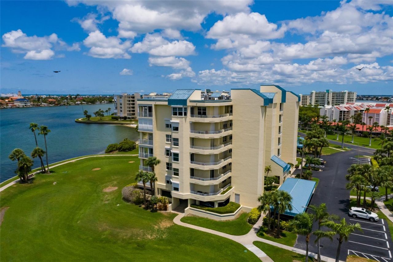 7862 Sailboat Key Boulevard S, Unit 506, South Pasadena, FL 33707 Photo