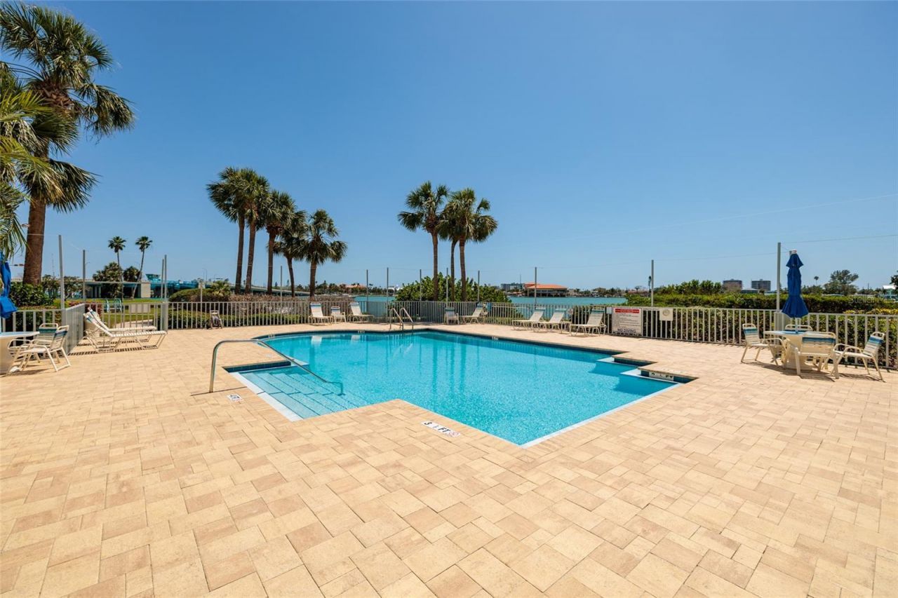 7862 Sailboat Key Boulevard S, Unit 506, South Pasadena, FL 33707 Photo