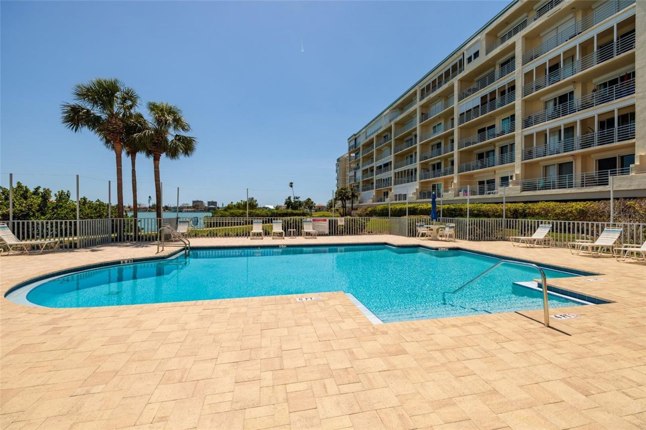 7862 Sailboat Key Boulevard S, Unit 506, South Pasadena, FL 33707 Photo