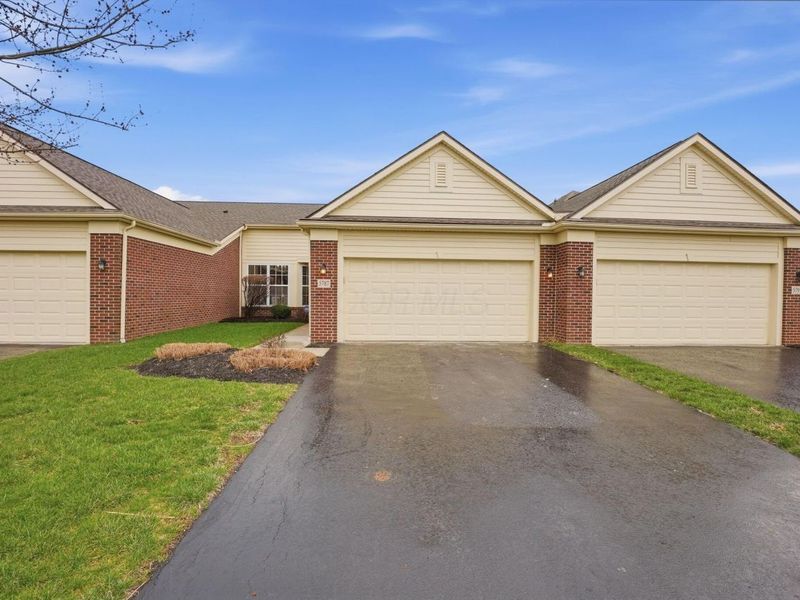 5787 Burke Circle , New Albany, OH 43054 Photo 3