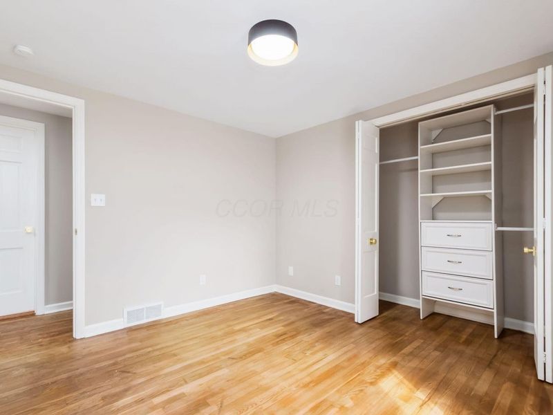 6136 Charmar Drive , Westerville, OH 43082 Photo 32