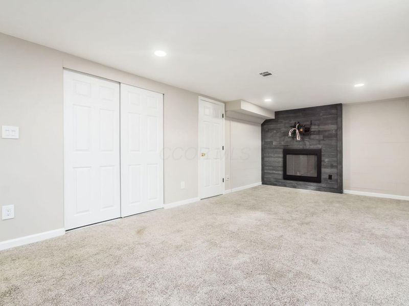 6136 Charmar Drive , Westerville, OH 43082 Photo 37