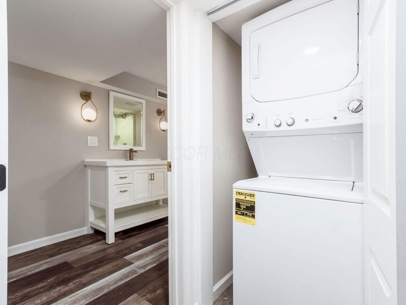 6136 Charmar Drive , Westerville, OH 43082 Photo 41