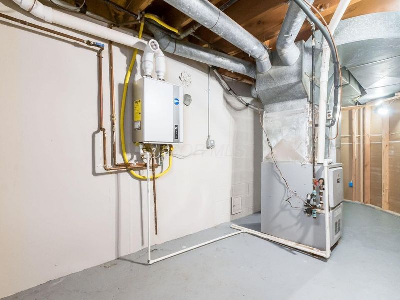 6136 Charmar Drive , Westerville, OH 43082 Photo 46