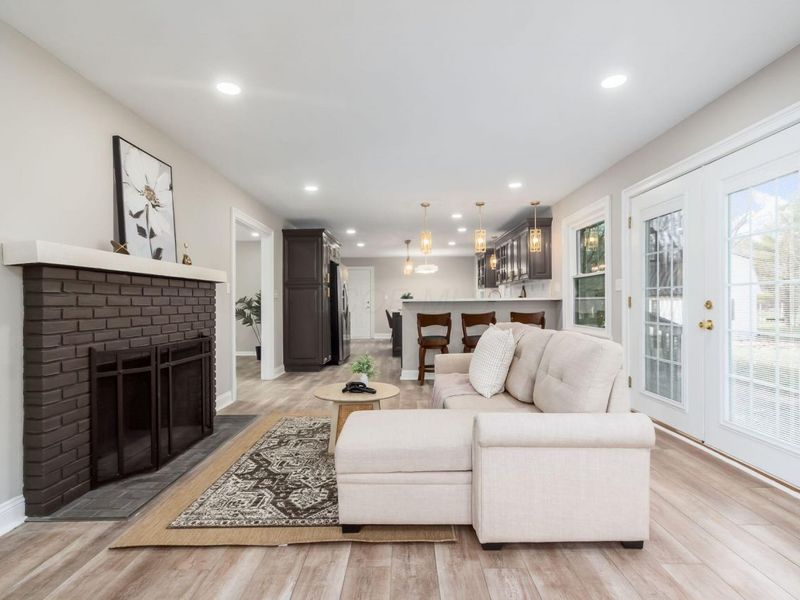 6136 Charmar Drive , Westerville, OH 43082 Photo 6